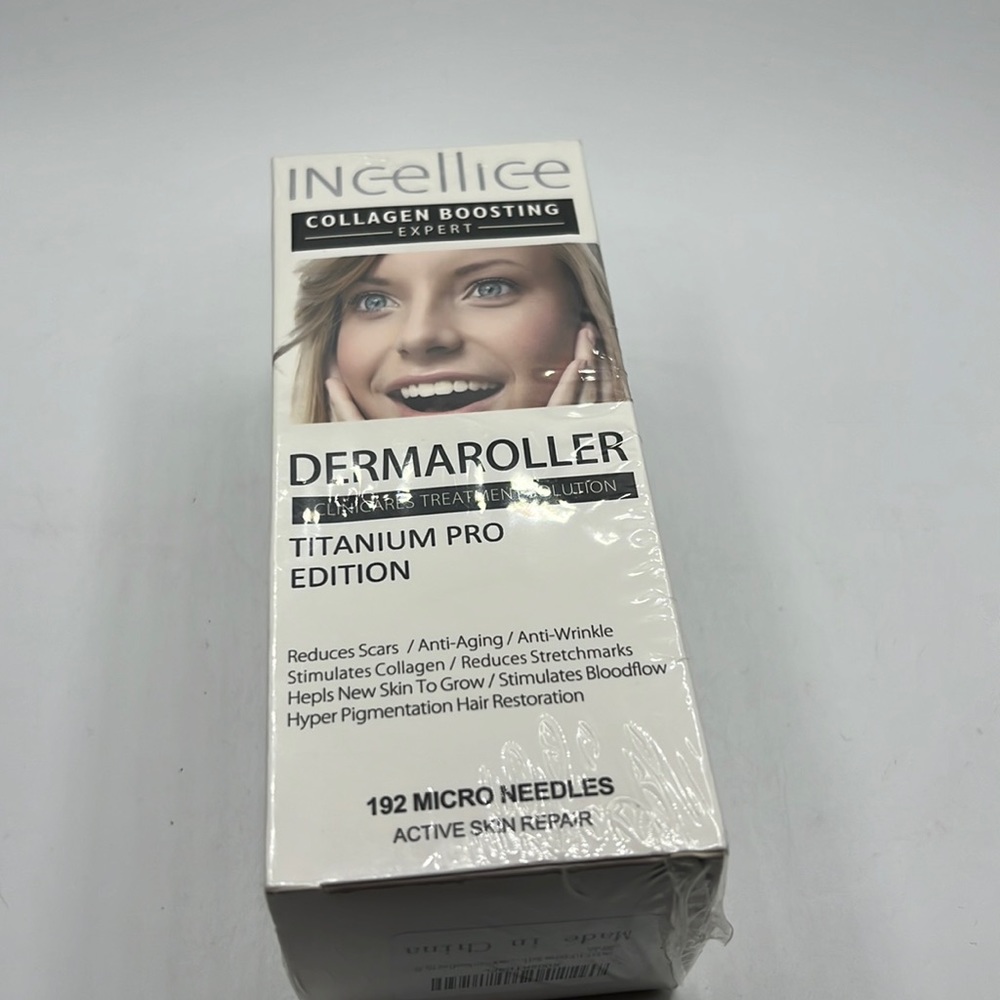 Dermaroller Titanium Pro Edition - White
